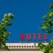 Programas de fidelidade na hotelaria: entre experiência, relevância e diferenciação