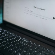 [Radar TSI #257] Bots e IA acessam áreas críticas, novo combo do Mercado Livre e +